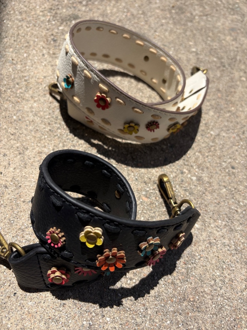 2 embroidered  Purse straps Like new Leather
FlowersFloral Studded Leather florl